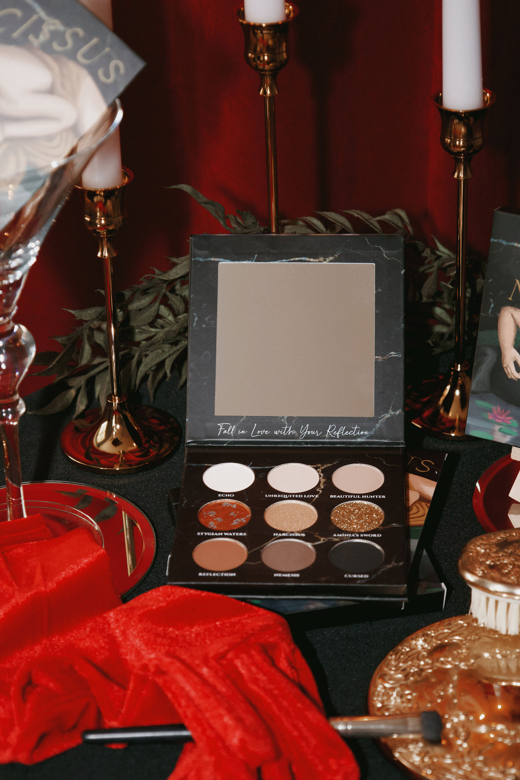 Narcissus Eyeshadow Palette